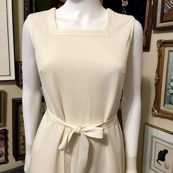 70s Vintage Cream Polyester Square Neck Sleeveless Maxi Dress with Belt Size L - Picture 4 of 6